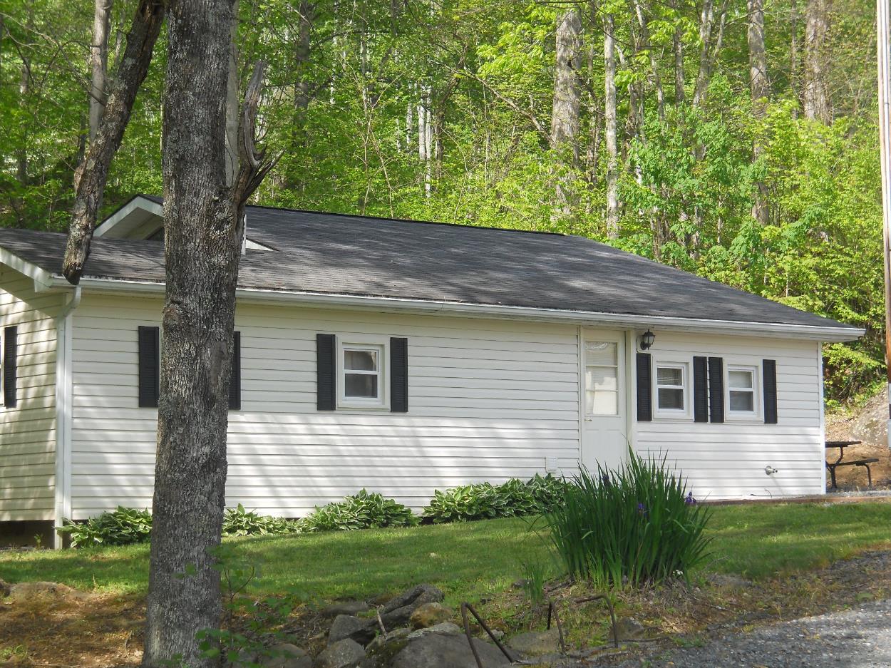 Laurel Creek Cottage